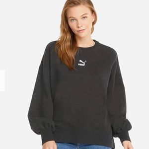 Puma Classic Oversized Crew Sweatshirt